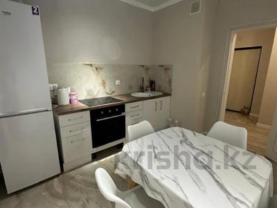 Продажа квартир в Алматинской обл.: 2-комнатная квартира · 58 м² · 10/12 этаж, Кошкарбаева за 30.5 млн 〒 2-комнатная квартира · 58 м² · 10/12 этаж, Кошкарбаева за 30.5 млн 〒 в