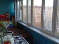 4-бөлмелі пәтер · 90 м² · 5/5 қабат, Валиханова 52 — 24 мектеп каснда, бағасы: 17 млн ₸ в Кентау — фото 3