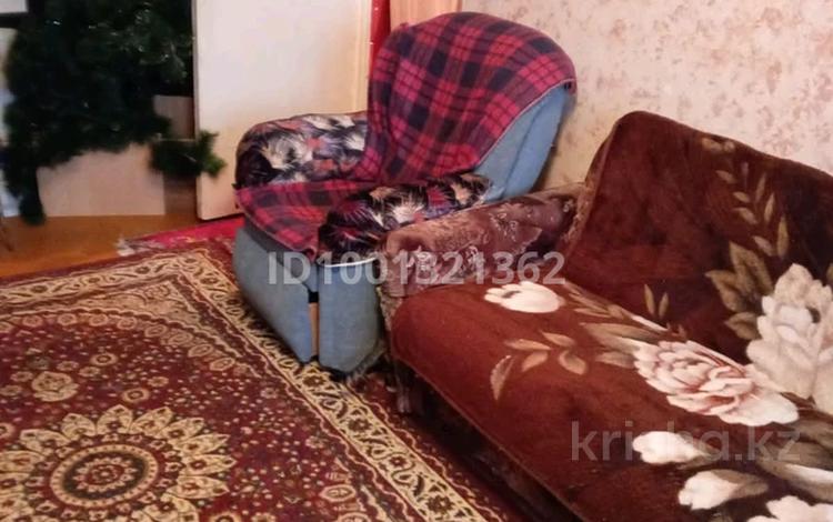 2-комнатная квартира · 46.7 м² · 1/5 этаж, Квартал 4 а 12 — Магазин любимый за 6 млн 〒 в Темиртау — фото 2