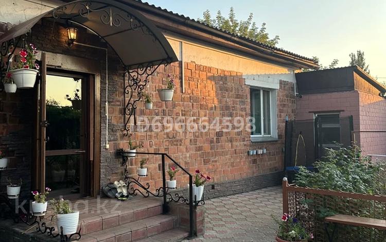 Часть дома · 4 комнаты · 100 м² · 10 сот., Дерова 32 — Дерова-Геринга за 46 млн ₸ в Павлодаре — фото 2