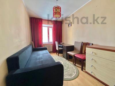 4-комнатная квартира, 80 м², 4/5 этаж, м-н Каратал за 23.3 млн 〒 в Талдыкоргане, Каратал