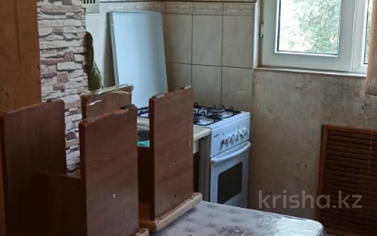 3-бөлмелі пәтер · 56 м² · 4/5 қабат, 16-шағынаудан 38, бағасы: 150 000 ₸ в Шымкенте, Аль-Фарабийский р-н — фото 2