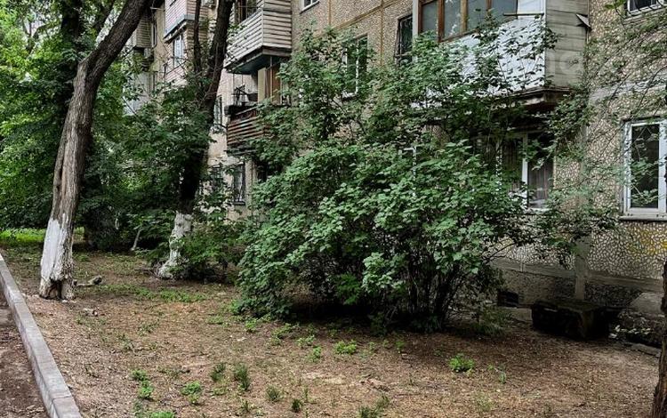 3-бөлмелі пәтер · 58 м² · 4/4 қабат, 1 Микрорайон, бағасы: 36.5 млн ₸ в Алматы, Ауэзовский р-н — фото 2