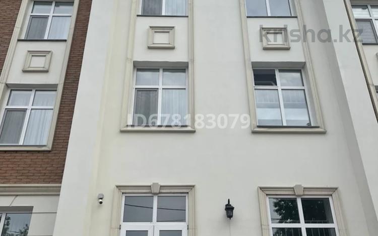 2-комнатная квартира, 60 м², 3/3 этаж, Кривенко 52 за 36.8 млн 〒 в Павлодаре — фото 2