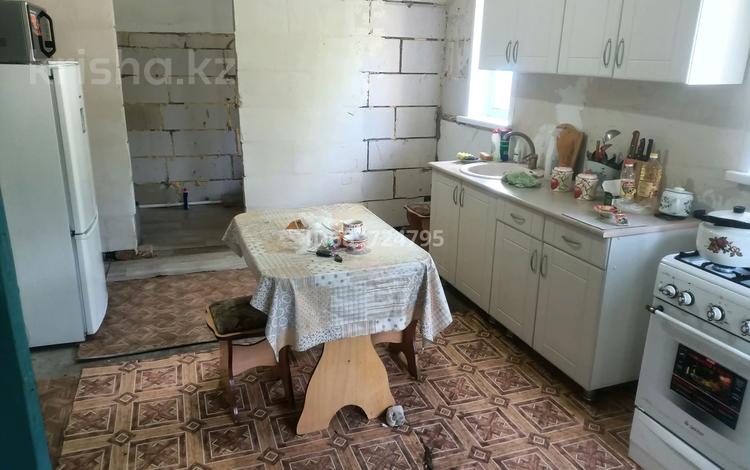 Жеке үй · 3 бөлме · 70 м² · 6 жүзд., Ветеран, бағасы: 150 000 ₸ в Уральске — фото 2