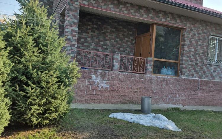 Отдельный дом · 4 комнаты · 242.7 м² · 8.2 сот., мкр Хан Тенгри — Свежесть за 235 млн ₸ в Алматы, Бостандыкский р-н — фото 10