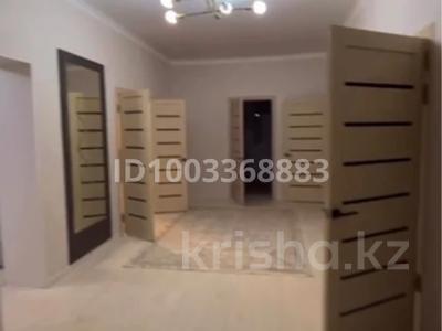 Отдельный дом · 4 комнаты · 120 м² · 10 сот., Ынтымак 49/1 за 37 млн 〒 в Балхаше