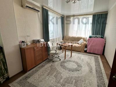 Продажа квартир в Актюбинской обл.: 2-комнатная квартира · 74 м² · 16/25 этаж, мкр 11 — Халық банк за 25 млн 〒 2-комнатная квартира · 74 м² · 16/25 этаж, мкр 11 — Халық банк за 25 млн 〒 в Актобе