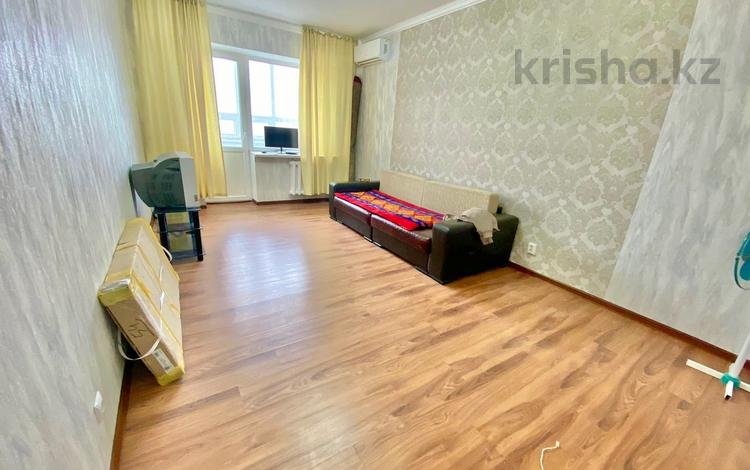 1-бөлмелі пәтер, 40 м², 23/25 қабат ай сайын, Абая 92/3, бағасы: 140 000 〒 в Астане, р-н Байконур — фото 5