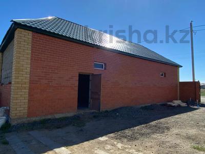 Жеке үй · 4 бөлме · 92 м² · 10 сот., Рождественская 20, бағасы: 55 млн ₸ в Аксу
