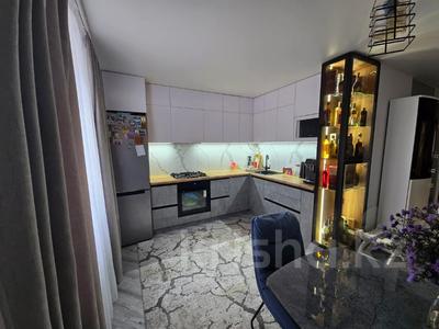 4-комнатная квартира · 123.4 м² · 5/5 этаж, Назарбаева за 55 млн 〒 в Петропавловске