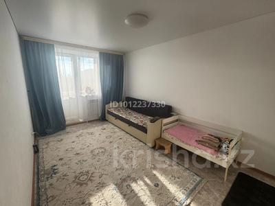 1-бөлмелі пәтер · 45 м² · 1/5 қабат, ул. Зои Космодемьянской, бағасы: ~ 8.2 млн ₸ в Макинске