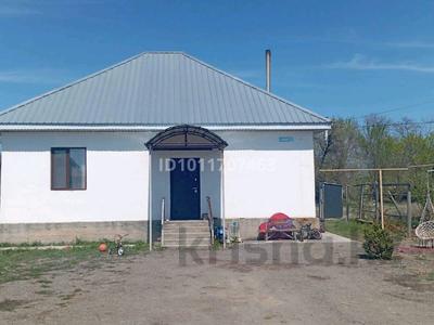 Отдельный дом · 3 комнаты · 80 м² · 5.5 сот., Вторая 38 — 3отделение, за мечетю Тәубе, по трассе Талдыкорган-Алматы за 25 млн ₸