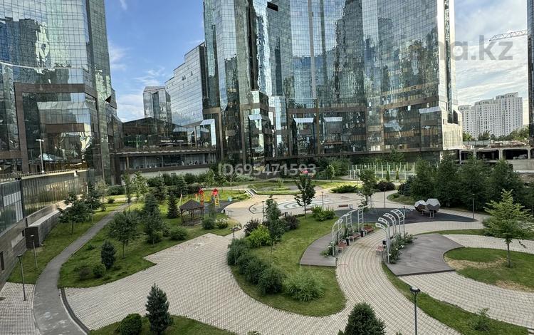 3-комнатная квартира · 151 м² · 4/19 этаж, Аль-Фараби за 185 млн ₸ в Алматы, Бостандыкский р-н — фото 2