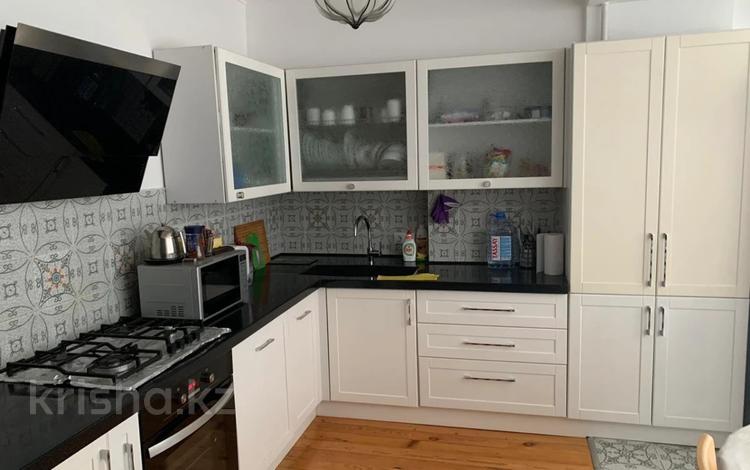 3-комнатная квартира · 60 м² · 2/4 этаж, мкр №12 за 36 млн ₸ в Алматы, Ауэзовский р-н — фото 11