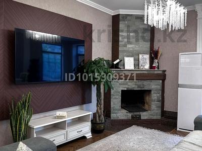 Отдельный дом · 5 комнат · 240 м² · 10 сот., Жарык 14 за 92 млн ₸ в Кыргауылдах