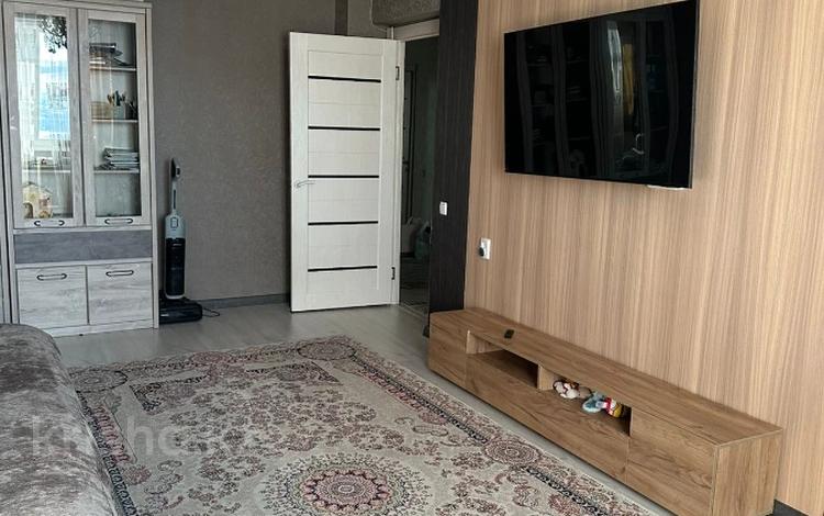 3-бөлмелі пәтер · 80 м² · 8/9 қабат, Пр. Казыбек би 50, бағасы: 35 млн ₸ в Усть-Каменогорске — фото 23
