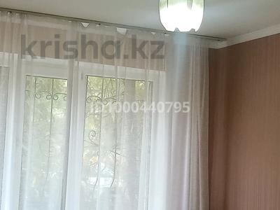 1-бөлмелі пәтер · 32 м² · 1/5 қабат, Х Чурина 162 — Дом Быта, бағасы: 8.5 млн ₸ в Уральске, мкр Школьник