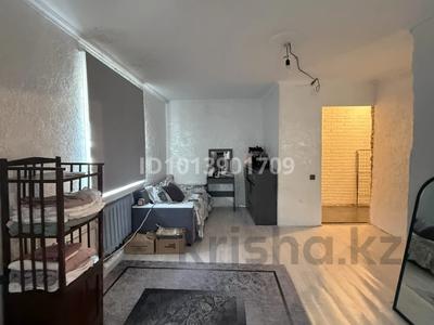 1-комнатная квартира · 30 м² · 4/4 этаж, Абая 44 за 8 млн ₸ в 