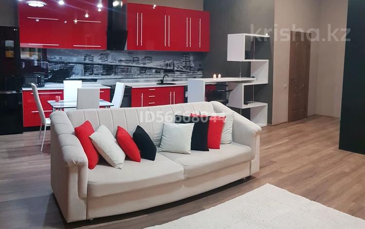 2-бөлмелі пәтер · 80 м² · 3/5 қабат, Дружбы народов 2/2, бағасы: 330 000 〒 в Усть-Каменогорске — фото 38
