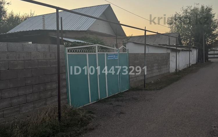 Отдельный дом · 4 комнаты · 55.4 м² · 8.32 сот., Шынкожа Омарова 36 — Тупик за почтой за 40 млн ₸ в Мерке — фото 2