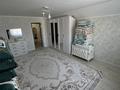 Жеке үй · 5 бөлме · 215 м² · 10 жүзд., 12 ш/а., АЛАШ 20, бағасы: 74 млн ₸ в Актобе, мкр 12 — фото 32