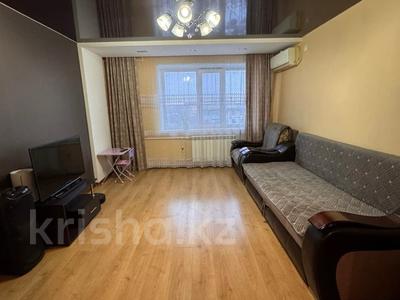 3-комнатная квартира · 61.9 м² · 6/9 этаж, Абая за 18.5 млн ₸ в Уральске