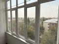 3-комнатная квартира · 62 м² · 6/9 этаж, мкр Жансая, Тауке хана 2 — синий девять этажка, рядом ресторан Той бастар за 15.8 млн ₸ в Таразе — фото 7