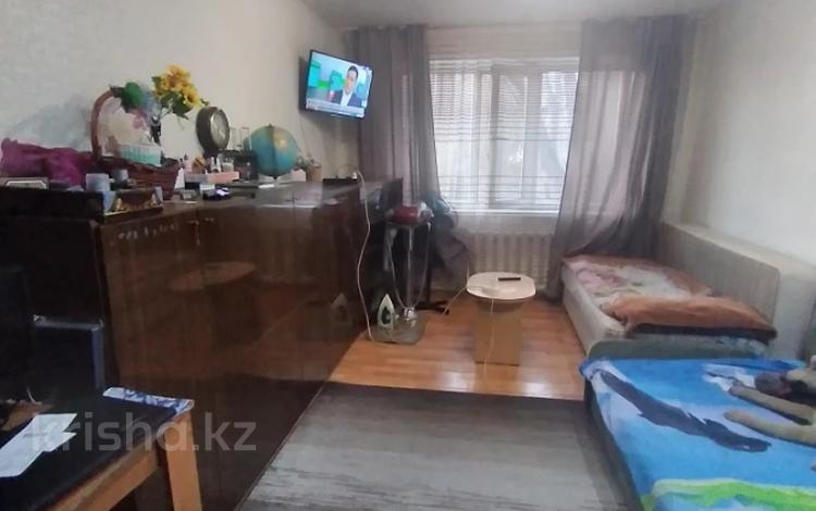6-бөлмелі пәтер · 96.3 м² · 1/5 қабат, Восток-2 9, бағасы: 23 млн ₸ в Караганде — фото 2