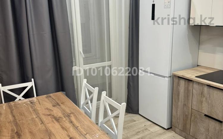 1-комнатная квартира · 45 м² · 7/10 этаж, мкр Юго-Восток, Микрорайон Байкена Ашимова 21 — Возле центр бокс Сапиева за 15 000 ₸ в Караганде, Казыбек би р-н — фото 8