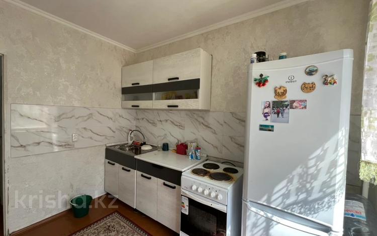 1-комнатная квартира · 41 м² · 3/5 этаж, мкр Юго-Восток, мкр Гульдер 1 за 17.5 млн ₸ в Караганде, Казыбек би р-н — фото 7
