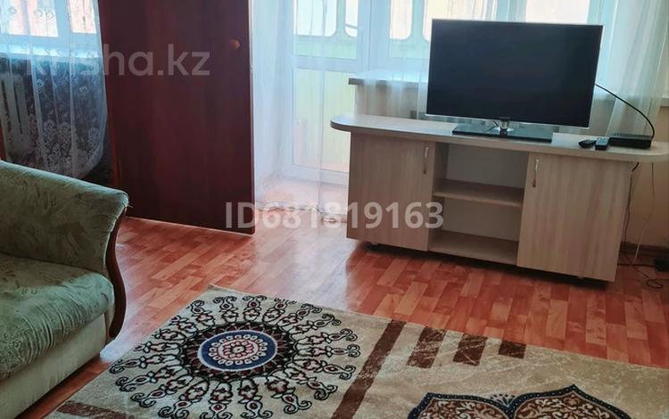 2-комнатная квартира · 48 м² · 4/5 этаж, Назарбаева 14 за 160 000 ₸ в Усть-Каменогорске, Ульбинский — фото 2