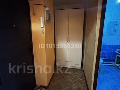 1-бөлмелі пәтер · 40 м² · 4/5 қабат, Мынбулак ш/а. 15, бағасы: 80 000 ₸ в Таразе,  мкр Мынбулак