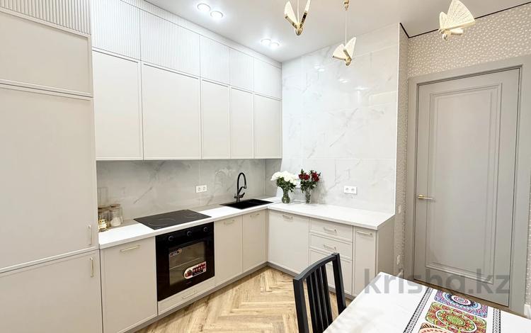 2-бөлмелі пәтер · 60 м² · 2/12 қабат, Е-15 16 — Окна на улицу ‼️, бағасы: 46 млн ₸ в Астане, Нура р-н — фото 2