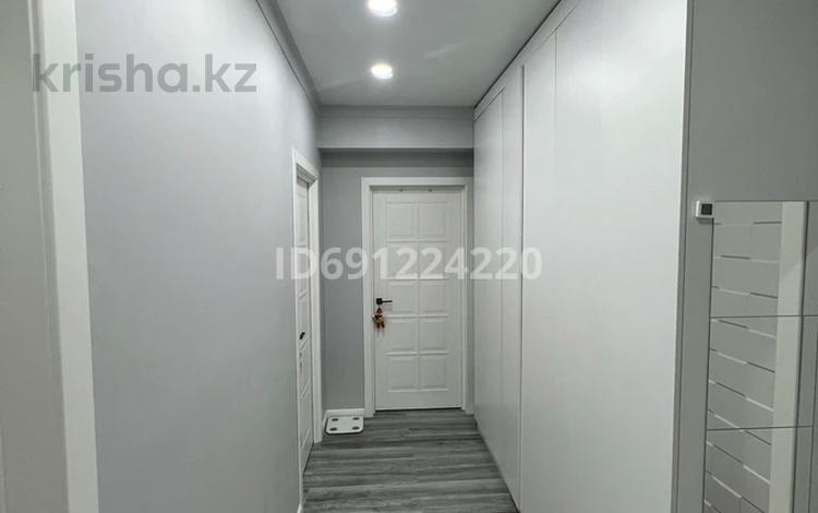 2-комнатная квартира, 64 м², 13/13 этаж, Муратбаева за 45 млн 〒 в Алматы — фото 2