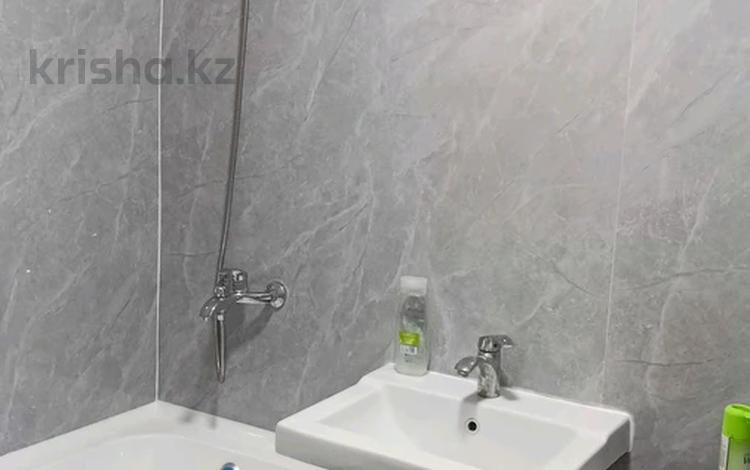 2-бөлмелі пәтер · 45 м² · 1/5 қабат, мкр Карасу 4, бағасы: ~ 11 млн ₸ в Таразе — фото 2