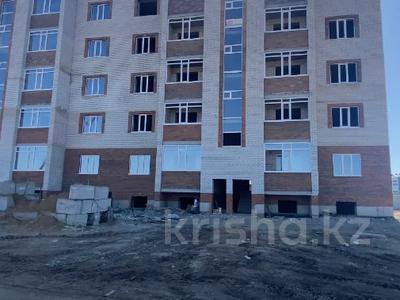 Продажа квартир в Актюбинской обл.: 3-комнатная квартира · 91.8 м² · 4/5 этаж, мкр. Алтын орда 2г за ~ 16.5 млн 〒 3-комнатная квартира · 91.8 м² · 4/5 этаж, мкр. Алтын орда 2г за ~ 16.5 млн 〒 в Актобе