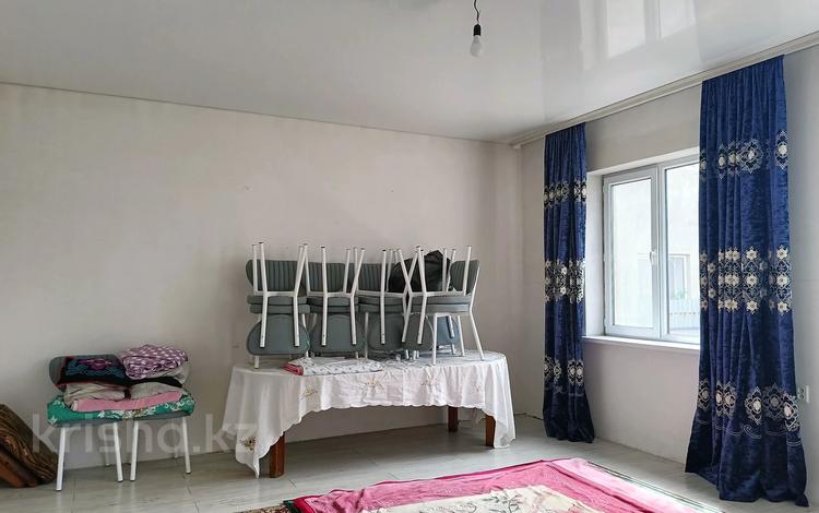 Отдельный дом · 6 комнат · 221 м² · 4 сот., Аксауыт за 65 млн 〒 в Каскелене — фото 2