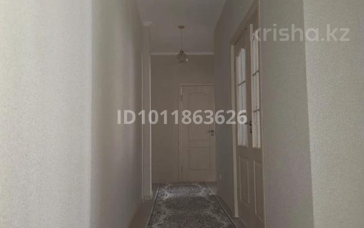 2-комнатная квартира · 62 м² · 5/7 этаж, мкр. Акжайык 69/44 за 30 млн ₸ в Шымкенте, Абайский р-н — фото 2