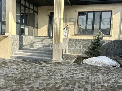 Отдельный дом · 5 комнат · 180 м² · 5.9 сот., мкр Нур Алатау 50 — Абильхайрхана за 290 млн 〒 в Алматы, Бостандыкский р-н