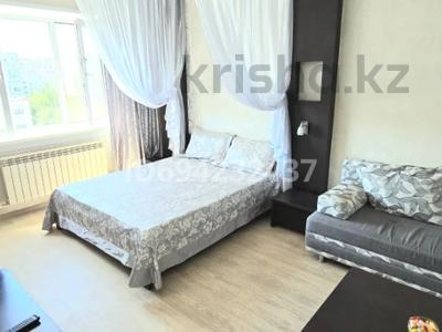 1-комнатная квартира · 40 м² · 9/9 этаж, мкр Аксай-4 79 за 260 000 〒 в Алматы, Ауэзовский р-н