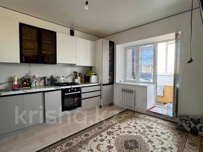 3-бөлмелі пәтер · 93.3 м² · 5/9 қабат, Алтын орда ш/а., бағасы: 36.5 млн ₸ в Актобе, мкр. Алтын орда