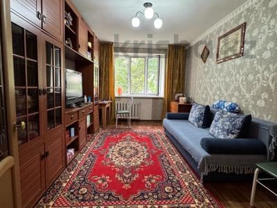 2-комнатная квартира · 40 м² · 3/4 этаж, Жарокова — Жандосова за 27 млн 〒 в Алматы, Бостандыкский р-н