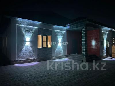 Дом · 4 комнаты · 150 м², Аль-Фараби 99/2 — Аль-Фараби - Есенберлина за 150 000 〒 в Усть-Каменогорске, Ульбинский
