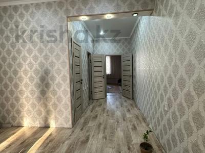 2-комнатная квартира · 60.7 м² · 5/7 этаж, Чайкина 25 за 25.8 млн 〒 в Семее