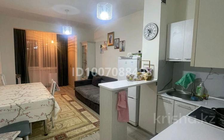 2-бөлмелі пәтер · 56.6 м² · 5/15 қабат, Толе би — Варламова, бағасы: 300 000 ₸ в Алматы, Алмалинский р-н — фото 2