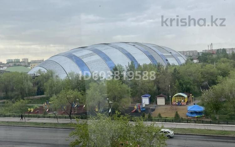 4-бөлмелі пәтер · 85 м² · 5/9 қабат, Бектурова 115 — Естая- Бектурова, бағасы: 39.5 млн ₸ в Павлодаре — фото 2