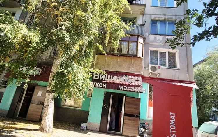 4-комнатная квартира · 76 м² · 1/5 этаж, Бурова 27/1 — Центральный рынок за 21 млн ₸ в Усть-Каменогорске — фото 2