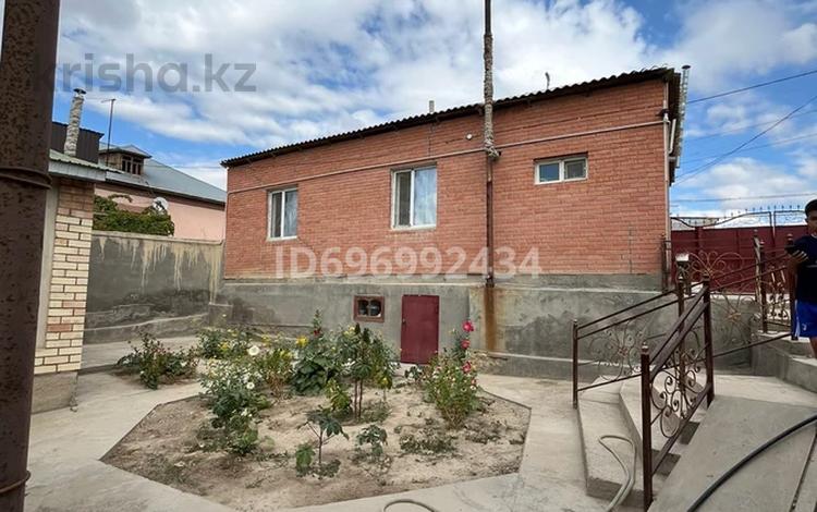 Жеке үй · 5 бөлме · 100 м² · 8 жүзд., МкрАрай18улица 25 — Пересечение улиц Махамбетова, бағасы: 25 млн ₸ в  — фото 2