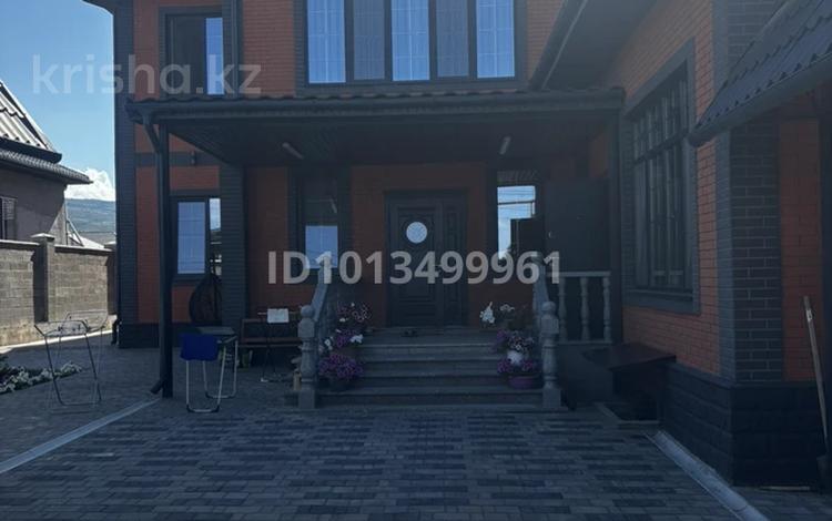 Жеке үй · 8 бөлме · 426.5 м² · 8 жүзд., Байгалиева 1 — Автосамомойка Жана Казахстан, бағасы: 230 млн ₸ в Жанатурмысе — фото 2